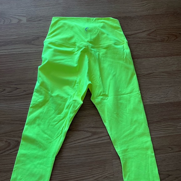 Zyia leggings 3/4 length, Neon Yellow - Picture 2 of 2
